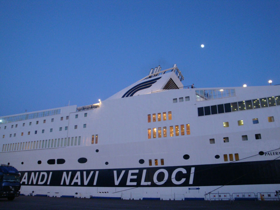 Grandi Navi Veloci