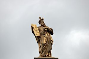 moses-2628535_1280