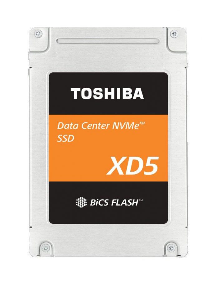 TME_SSD021_XD5_U2_front_HR