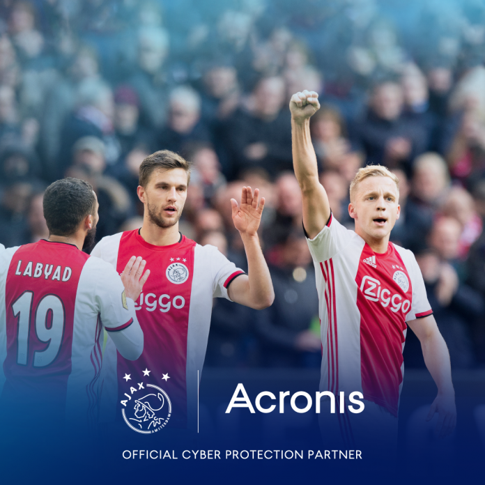 Ajax_Instagram (002)