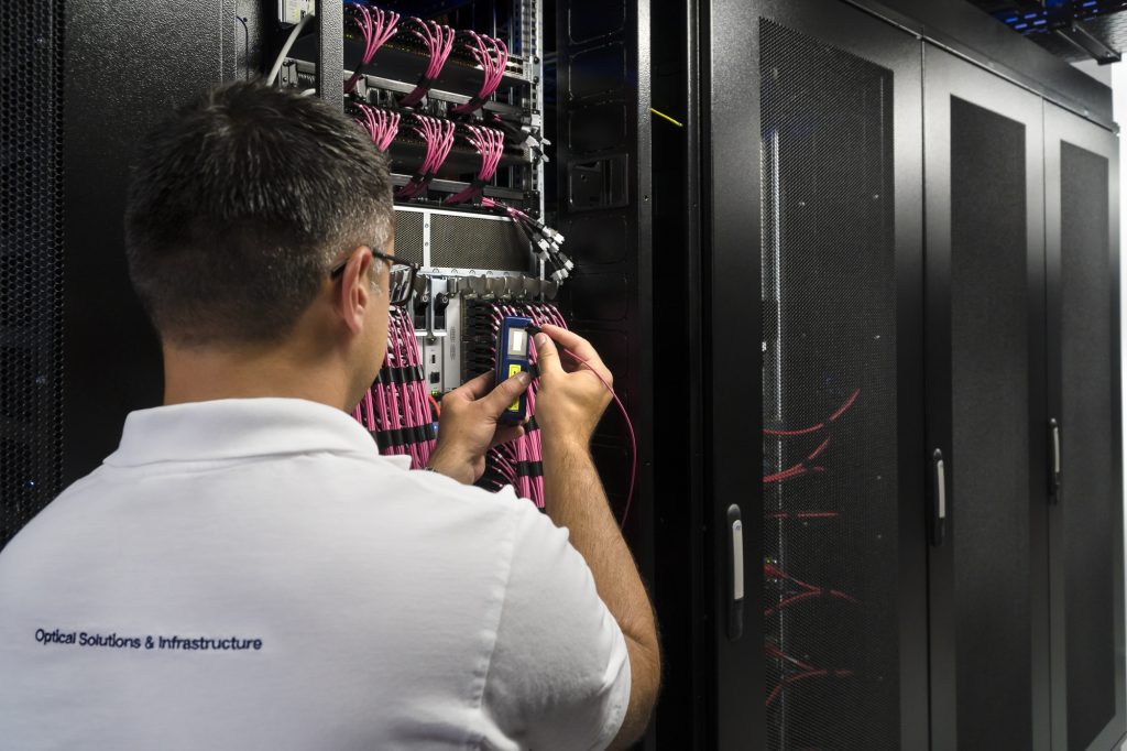 trasferire un data center - rosenberger osi