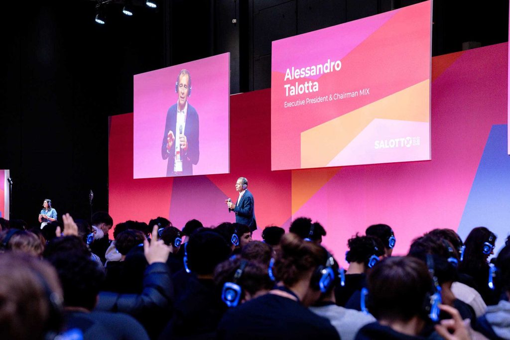 Salotto 2025: record di presenze all’Allianz MiCo di Milano Salotto-2025