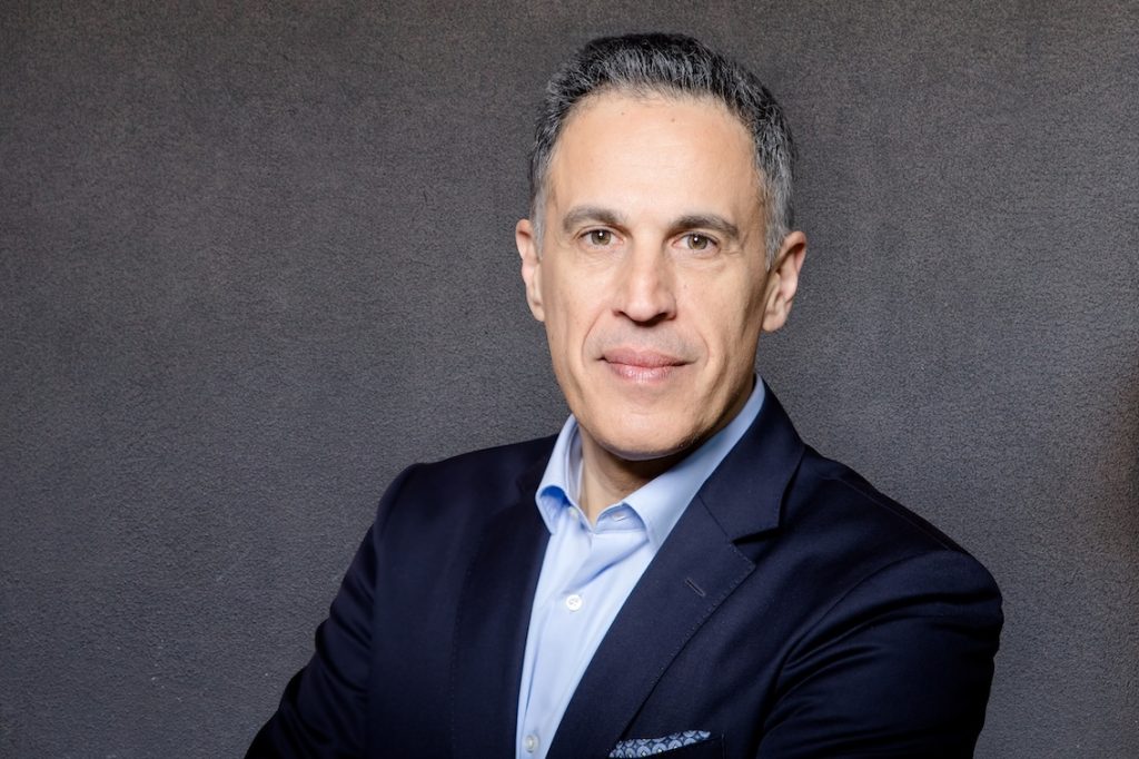 AI-Manos Raptopoulos, Global President Europe, APAC, Middle East & Africa, e membro dell’Extended Board di SAP SE